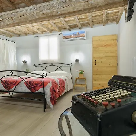 Geppi'S Apartments-2